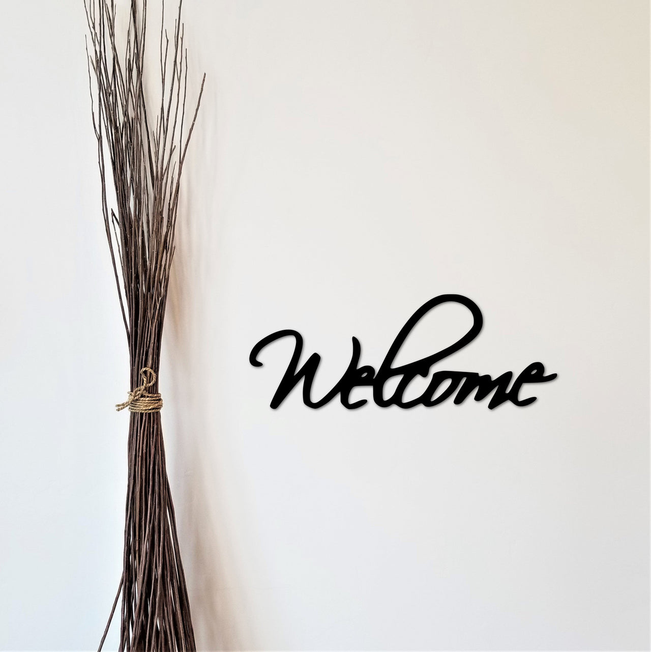 Welcome Sign | Cursive Welcome Word | Metal Wall Art | Entryway Sign | Housewarming Gift | Metal Word Art |Front Door Hanger | Script Sign